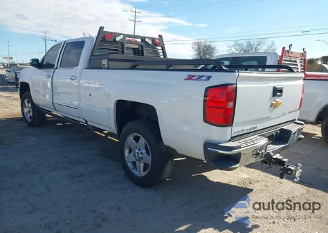 2015 Chevrolet Silverado 2500Hd Ltz from USA, damaged, VIN 1GC1KWE8XFF676848
